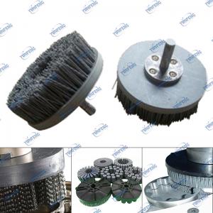 カスタムエンドブラシを受け入れる