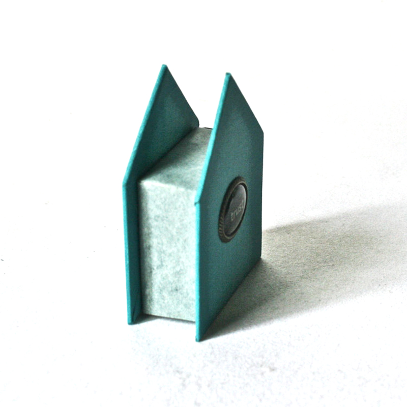カスタムロゴプリント空の折り畳み可能な磁気ラグジュアリーギフトボックス