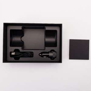 インテリジェントで検出された車の空気清浄機USBはホルムアルデヒド/ smong / PM2.5 /中古煙/臭い/ほこりを除去するための空気質機能を検出します - 車の空気清浄機