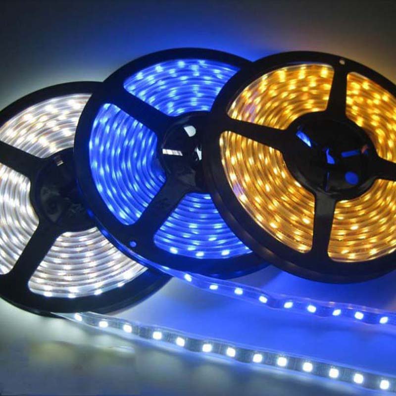 LEDの滑走路端燈RGBのクリスマス/休日の装飾のための多彩なストリップのひもライト