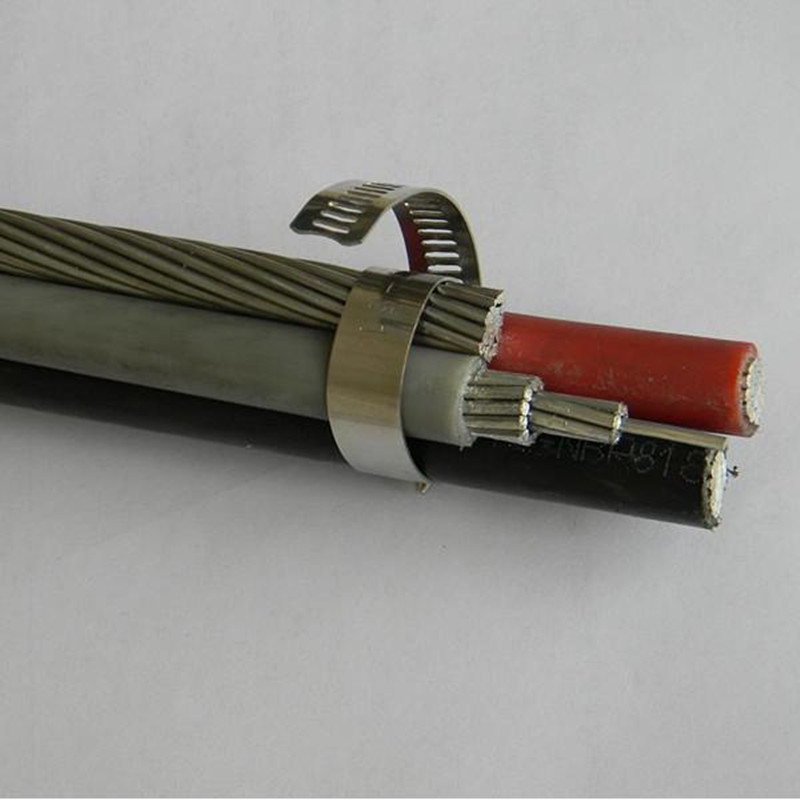 頭上式600V三重サービス引込みケーブル2AWG 4AWG 2 / 0AWG 4 / 0AWG 350MCM