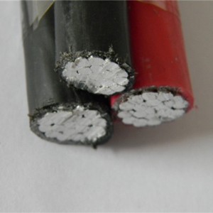 頭上式600V三重サービス引込みケーブル2AWG 4AWG 2 / 0AWG 4 / 0AWG 350MCM