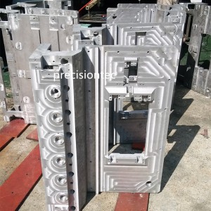 カスタム加工金属部品