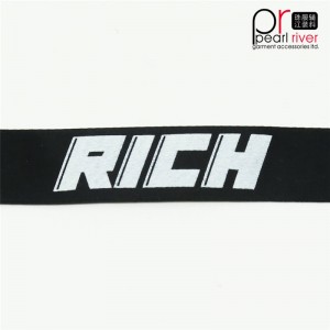 高品質の黒テープ