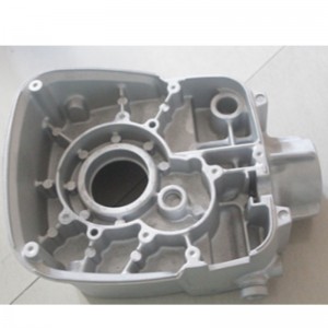 カスタマイズされたアルミニウムはCNCの機械化の自動車部品をダイカストで形造る