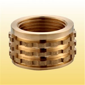 真鍮インサートフィッティング