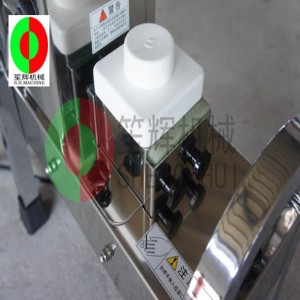 多機能メロンとフルーツカット機