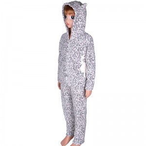 キッズコーラルフリース刺繍プリントパジャマセット