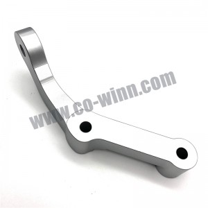 販売の部品の後でカスタマイズされた鍛造材/ CNCの機械化アルミニウムラリー車のステアリング・アームの自動車部品の予備品
