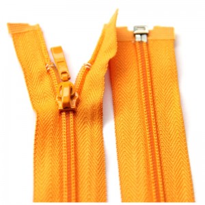 コットンコートオープンエンド70 cm 5＃ナイロンジッパー5