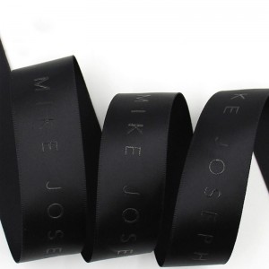 カスタマイズされたカラフルなロゴ印刷エンボス箔プリントブラックサテンリボン