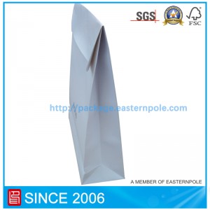 有名なブランドのボス紙袋