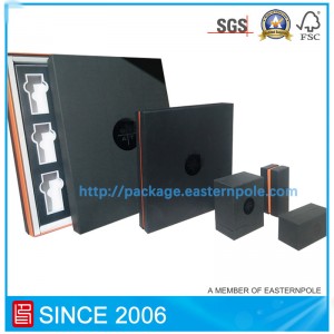 段ボールのインサートが付いている手作り化粧品紙箱