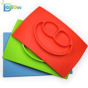 工場卸売ワンピースシリコーンプレースマット用幼児bpaフリー赤ちゃん送りシリコーンプレースマットプレート