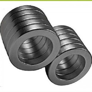 エポキシコーティングされた黒色ネオジムチューブマグネット