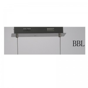 正方形のアルミニウムストリップを備えたLEDペンダントランプ