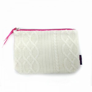 ウール化粧品袋