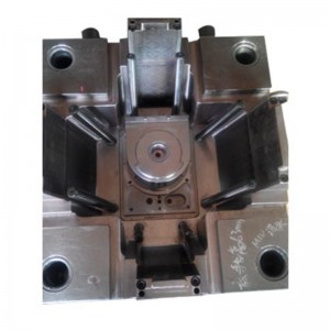 コーヒーマシンの本体