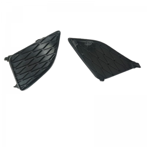 カーランプパネル金型