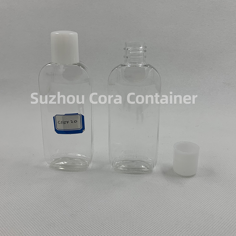 キャップをねじっている110 mlの首サイズ20 mmのPETプラスチック化粧瓶