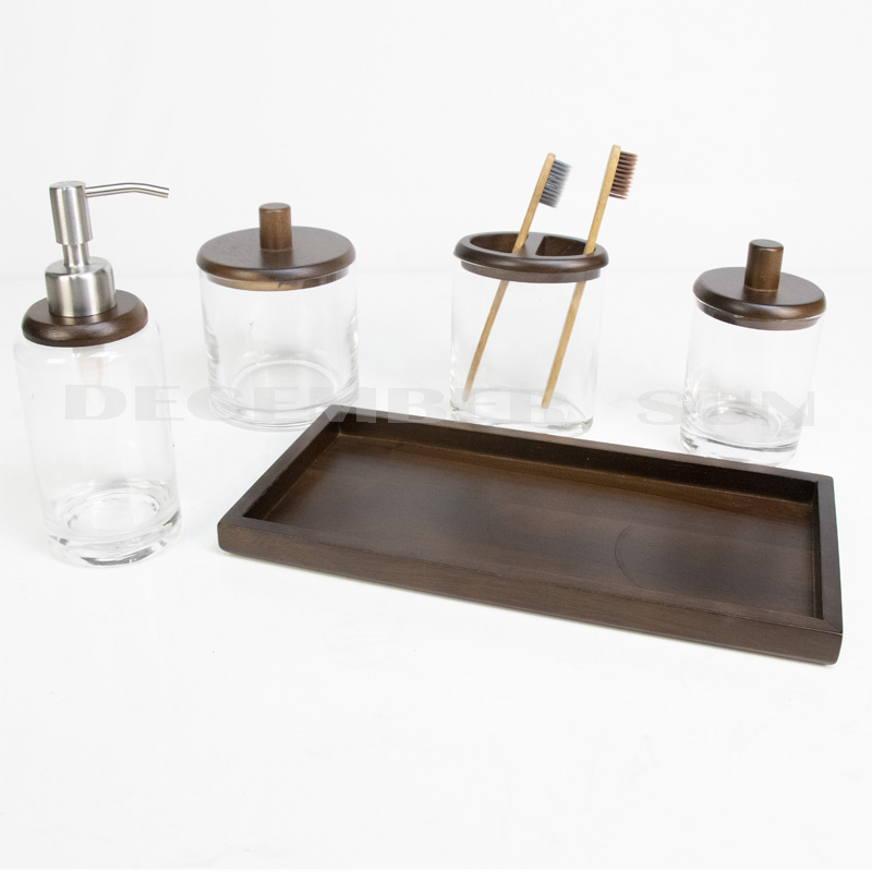 木製パーツバスルームセット付きの透明なガラス