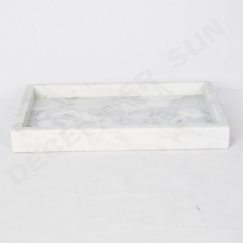 手作りの白い大理石のサービングトレイセット