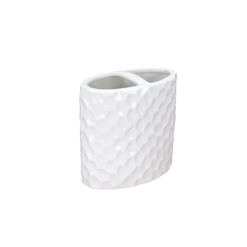 ホワイトセラミックフェイスカットのバスルームアクセサリーセット