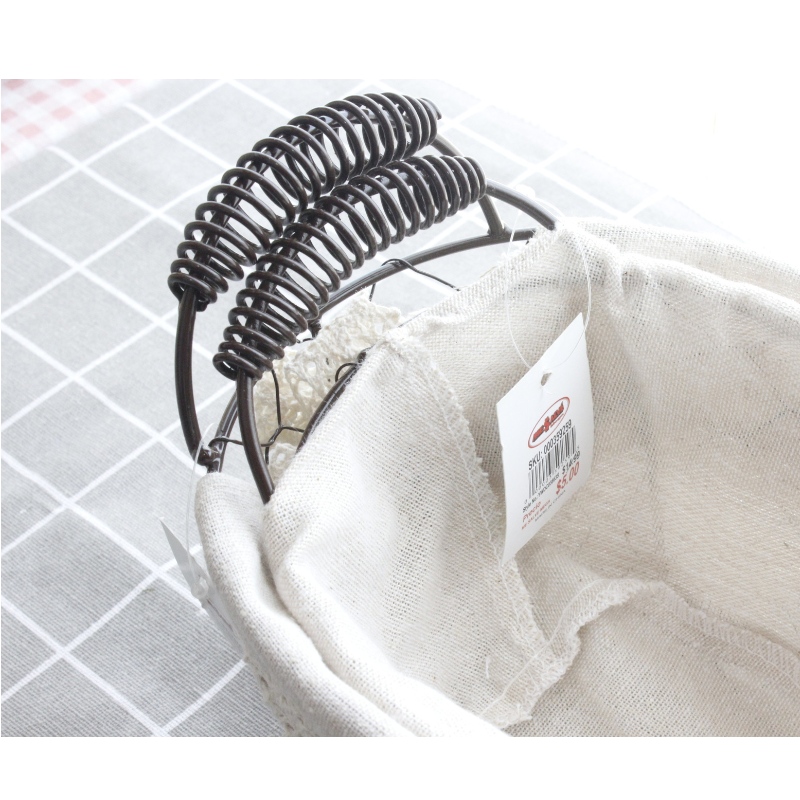 フローラルバスケット