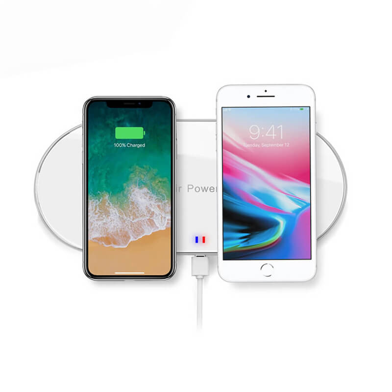 デュアルワイヤレス充電パッド（iPhoneまたはAndroid電話用）