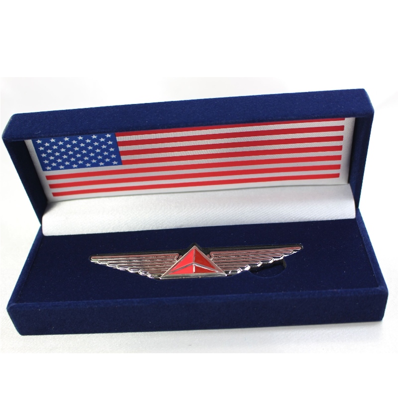 140×35 mmの複数のバッジ、ペンとネックレスなどのためのアイテムV - 12 L長方形革のペーパー・ボックス。160 * 58 * 40、重さ約120 g