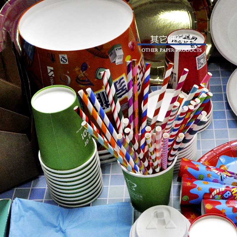 マスクメルトクロスの兜の後、次のことは、“誇大宣伝”紙のわらですか？