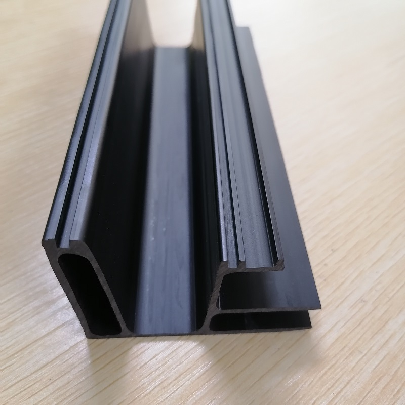 カスタムメイドのPVCプロフィールメーカーは、中国PVCプロフィールパイプカスタムプラスチック製品