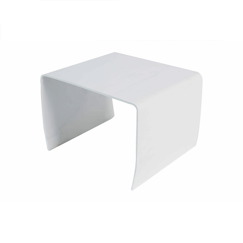 カスタムPVCのプラスチックプロファイルの押出スクエアパイプの滝