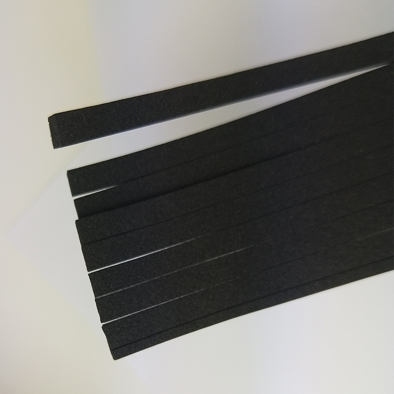 工場では、黒色のEPDMフォーム、難燃性接着フォーム、衝撃吸収およびシーリングフォームを供給しています。ダイカットが可能です。