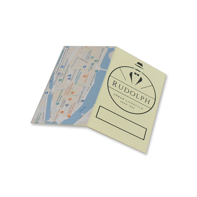 ホテルのキーカードにはLCH-HR 5-001が含まれています。