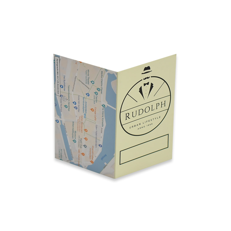 ホテルのキーカードにはLCH-HR 5-001が含まれています。