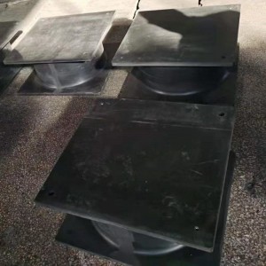 伝統的な木材とせん断ゴムフェンダーシステムからのフェンダーシステム