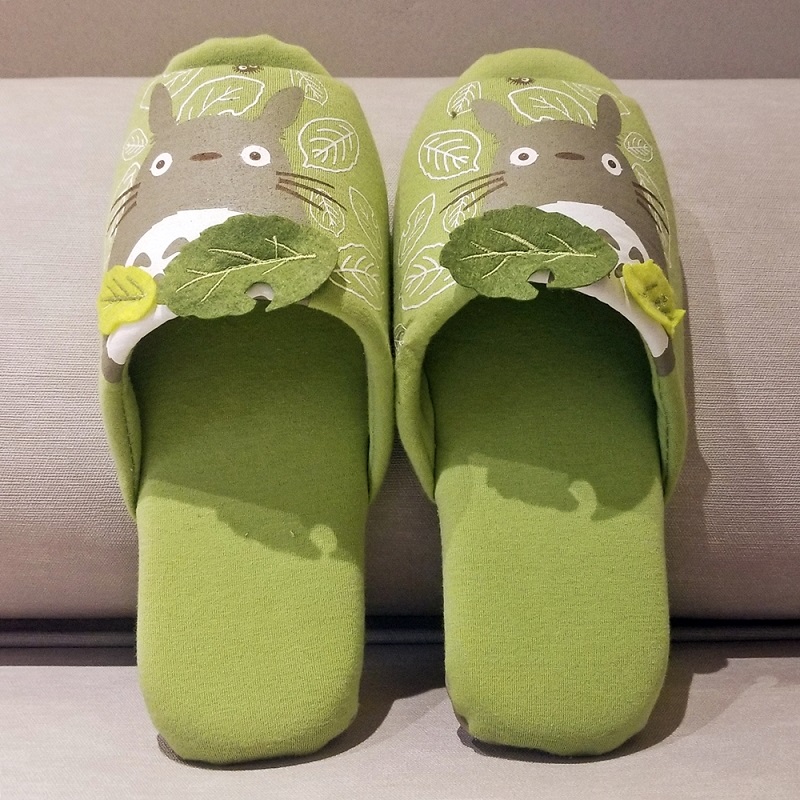 トトロミュールスリッパ