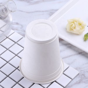 環境にやさしい堆肥化可能なカップPLAコーンスターチオフィスは使い捨ての生分解性カップを使用しました