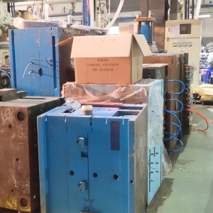 プロのカスタマイズされた工業用プラスチック部品メーカー射出成形金型