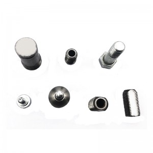 コールドフォーミング自動車ファスナーカスタムコールドヘッディング自動車シャシー金属部品