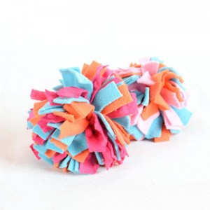 布のおもちゃのボール