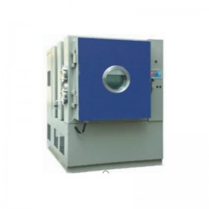 高温低温低圧試験室