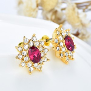 古典的な小耳イヤリング