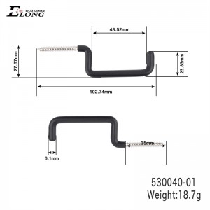 530040-01屋外撮影の木の上の弓ハンガーのためのポトク