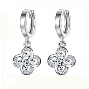 4リーフクローバーイヤリング