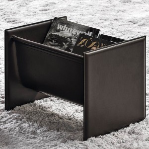 イタリアのミニマリストデザインセンターエンドテーブルローハイト現代大理石の上の正方形のレザーのコーヒーテーブルリビングルーム