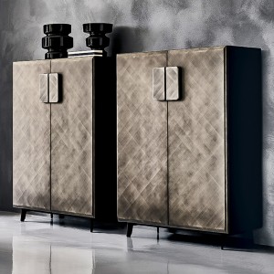 イタリアのモダンラグジュアリーレトロゴールドメタルストレージステンレススチールキャビネットサイドボードビュッフェ