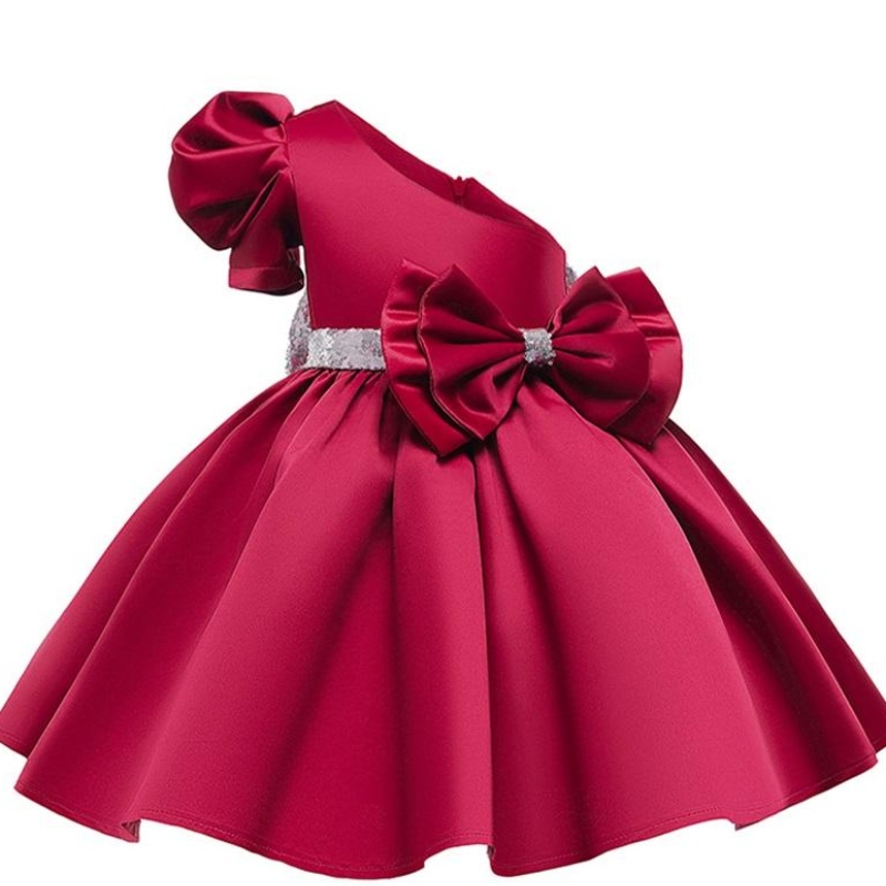 斜めの肩の女の子のイブニングドレス蝶ネクタイフォーマルチルドレンプリンセスドレスガールキッド\\の結婚式パーティーの服