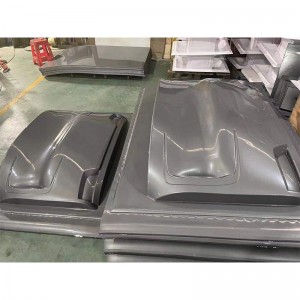 ドライバーレスカープラスチックシェル。